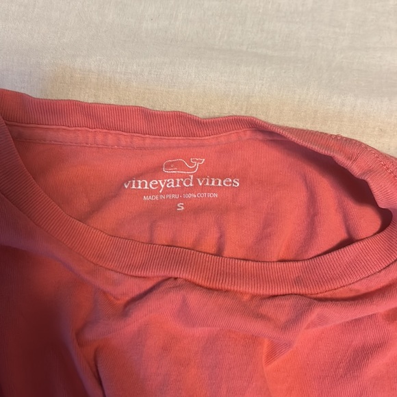 Salmon vineyard vines tee - Picture 5 of 5